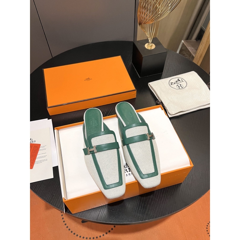 H**mes slippers